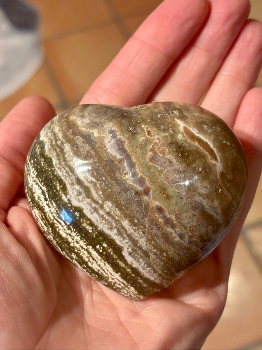 Natural Ocean Jasper Heart 230g – Green, Golden Brown & Cream Crystal Stone